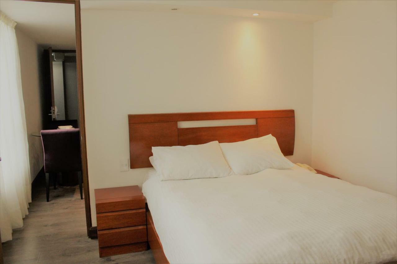 Condesa Suites Mexico City Exterior photo